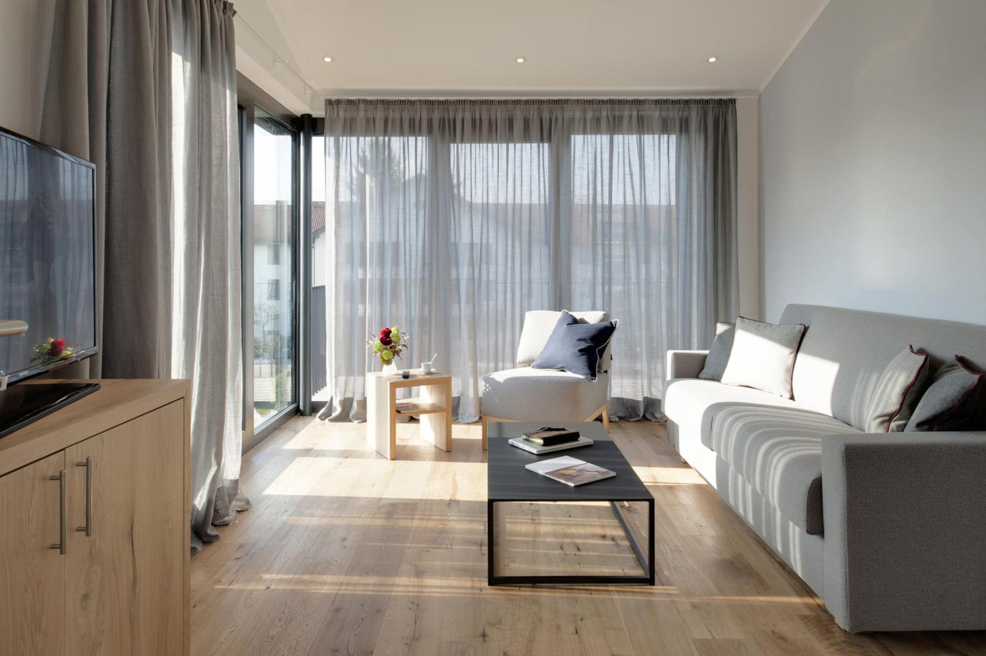 Hotel M120 Unterfoehring Bagian luar foto